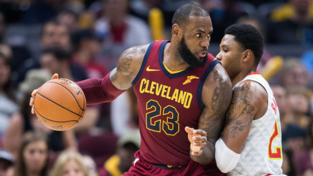 LeBron James kali ini bisa bawa Cavs menang. (Foto: Scott R. Galvin-USA TODAY Sports)