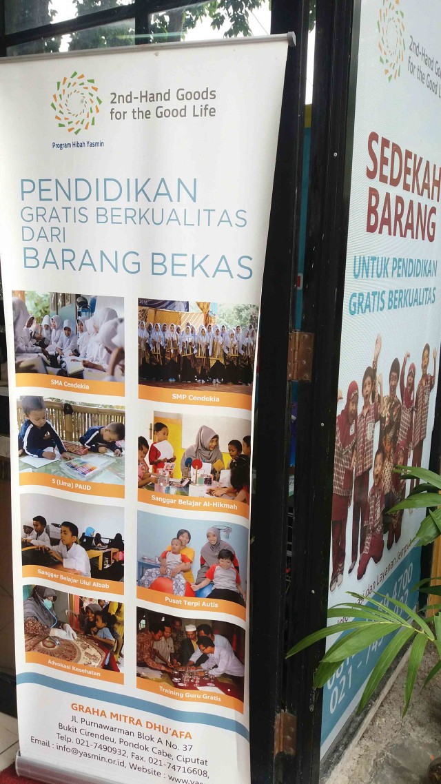 Dari Usaha Jual Beli Barang Bekas, Toko Ini Mampu Berikan Ribuan Beasiswa (4)