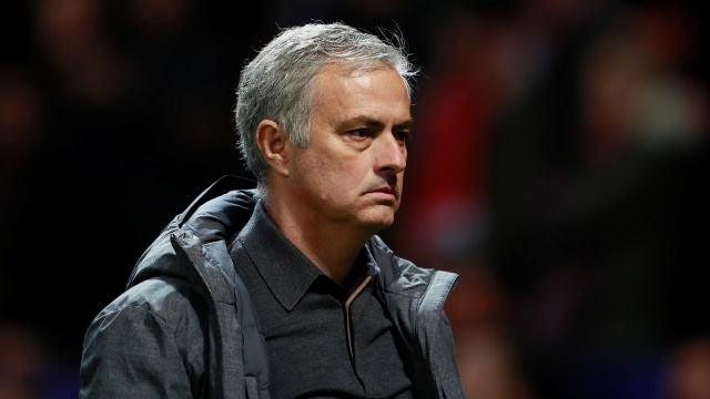 Mourinho harus lebih proaktif. (Foto: Reuters/Jason Cairnduff)