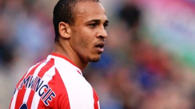 Odemwingie Tinggalkan Madura United Musim Depan