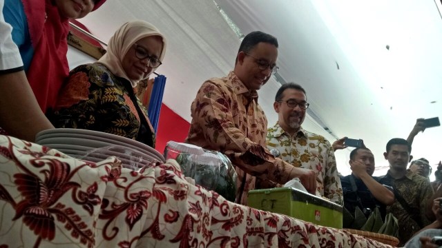 Anies meresmikan logo baru Kepulauan Seribu (Foto: Nadia Riso/kumparan)