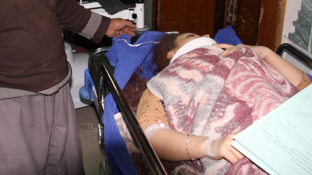 Korban gempa di Sulaimaniyah, Irak (Foto: Shwan Mohammed/AFP)