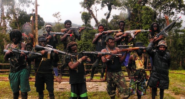 Hoax Polri Sebagai Pemasok Senjata OPM