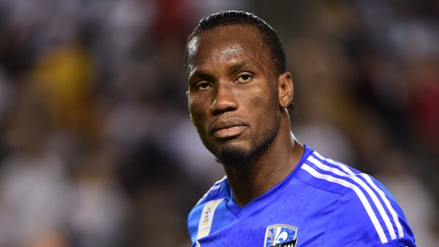 Drogba umumkan pensiun. (Foto: FREDERIC J. BROWN / AFP)