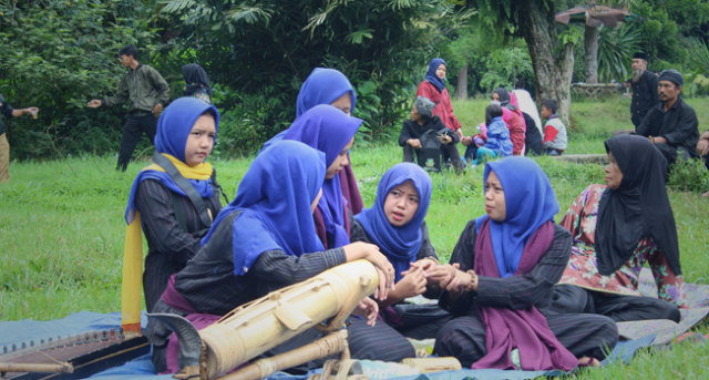 Ritual Tradisi Rebo Wekasan di Kabupaten Sukabumi (2)