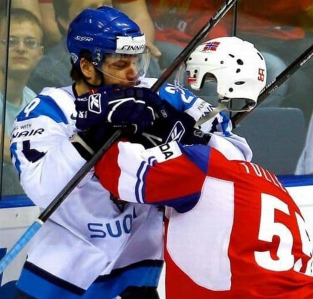 Foto-Foto ini Bakal Bikin Kalian Bingung (4)