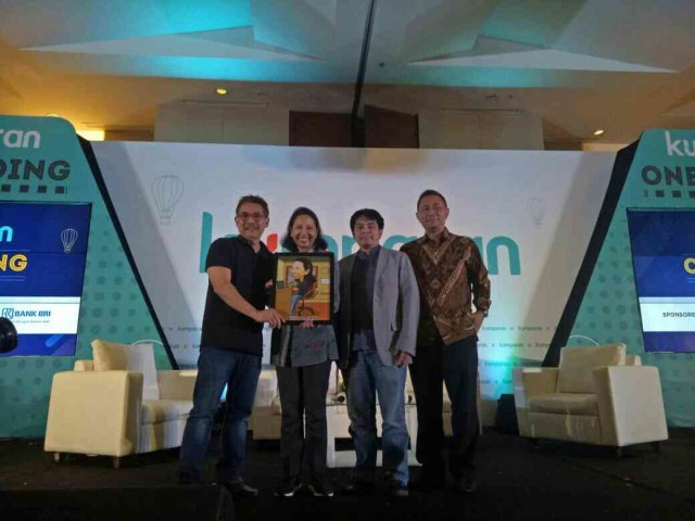 Rini Soemarno : "BUMN bukan punya Rini Soemarno, BUMN punya kita semua."