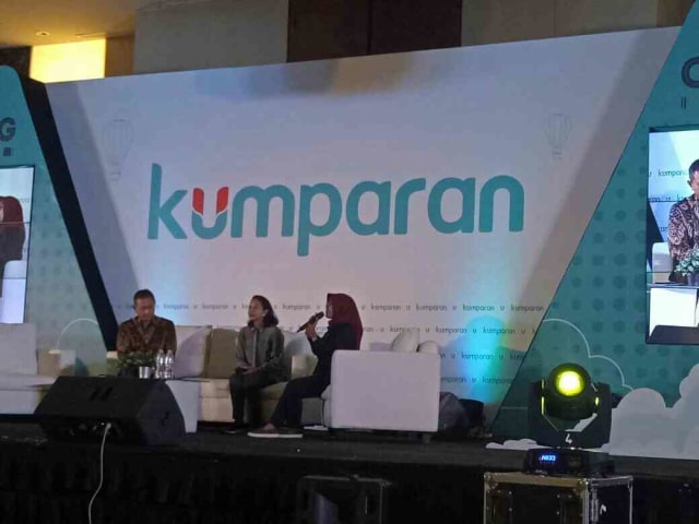 Rini Soemarno : "BUMN bukan punya Rini Soemarno, BUMN punya kita semua." (1)