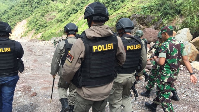 Pembebasan KKB di Papua (Foto: Dok. Multimedia Polri)