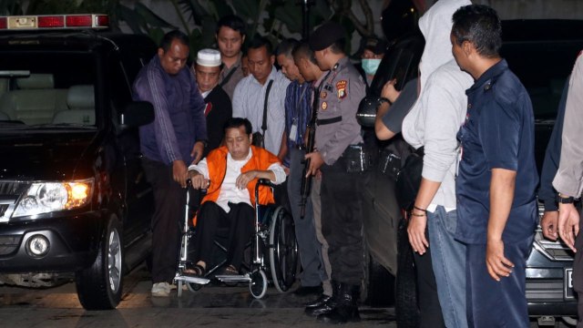 Setya Novanto di KPK (Foto: Fanny Kusumawardhani/kumparan)