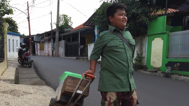 Fadli tukang donat (Foto: Andreas Ricky Febrian/kumparan)