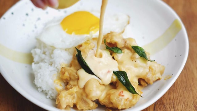 Chicken salted egg. (Foto: Instagram/@secbyrius)