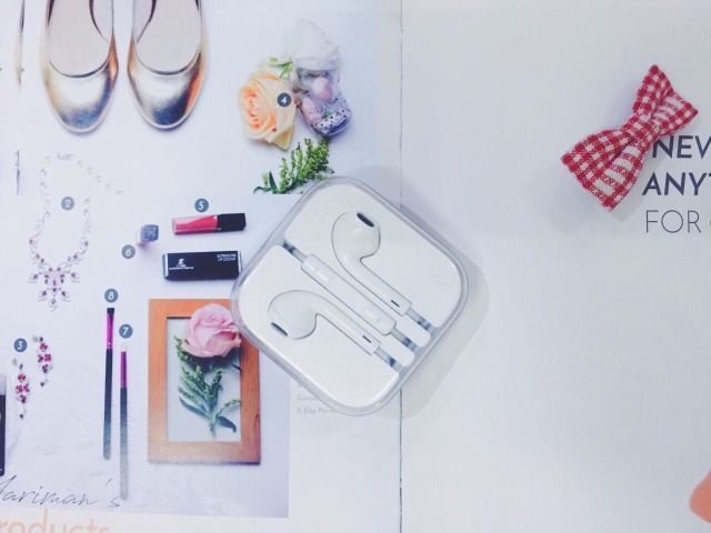 Headset (Foto: Mela Nurhidayati/Kumparan)