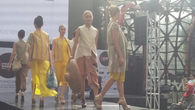 Parade & Exclusive Show hari pertama. (Foto: Winda Dwiastuti/kumparan)