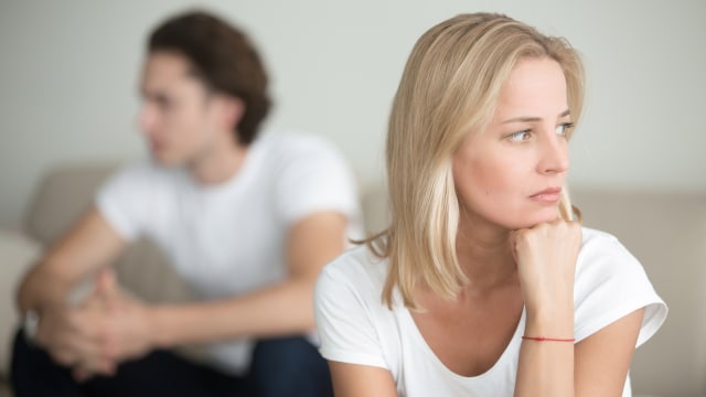 Tidak perlu berusaha membaca pikiran pasangan (Foto: Thinkstock)