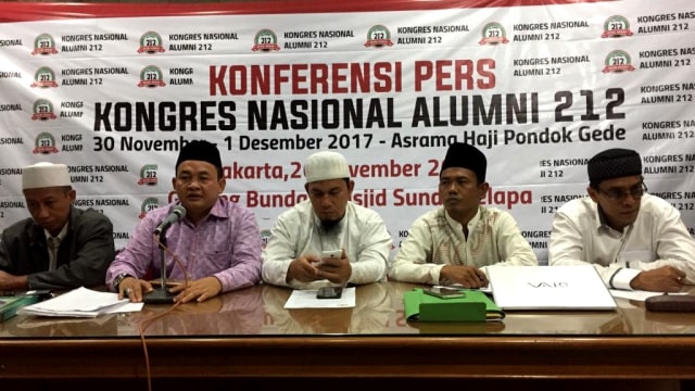 Jumpa pers Kongres Nasional Alumni 212 (Foto: Moh fajri/kumparan)