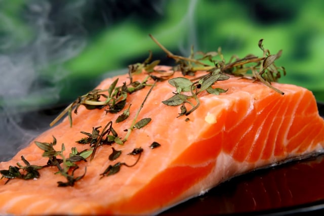 Salmon baik untuk jantung (Foto: Dok. Pexels)