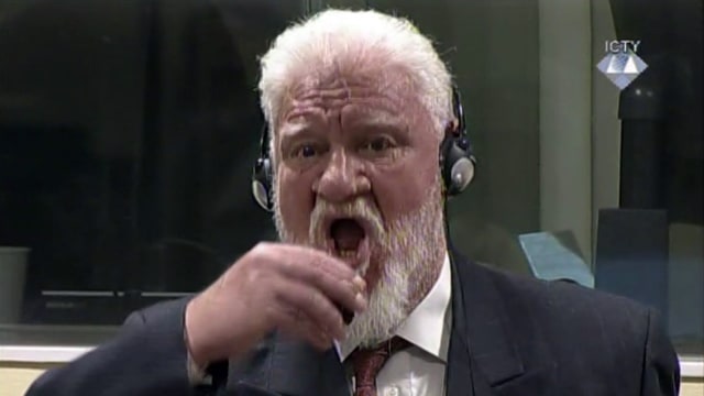 Slobodan Praljak (Foto: Robin van Lonkhuijsen,Pool Photo via AP)