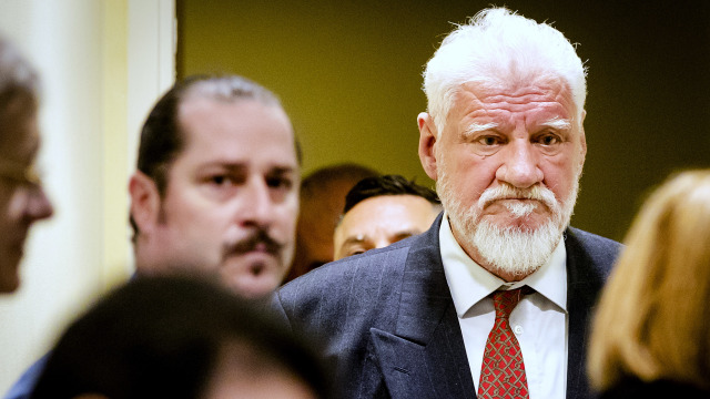 Slobodan Praljak (Foto: Robin van Lonkhuijsen,Pool Photo via AP)