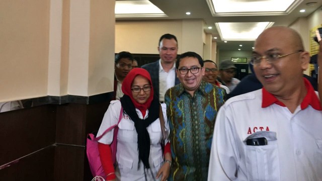 Fadli Zon tiba di Polres Jakarta Selatan (Foto: Soejono Saragih/kumparan)