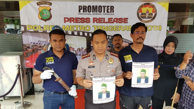 Polisi Rilis poster DPO Didi (Foto: Fadjar Hadi/kumparan)