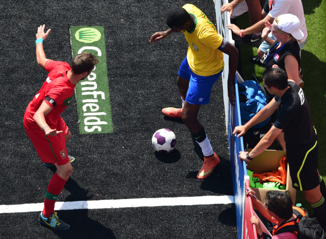 Homeless World Cup 2014 (Foto: MARTIN BERNETTI / AFP)