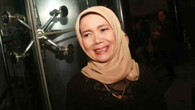 Adakah Chrisye dalam Film Chrisye? (1)