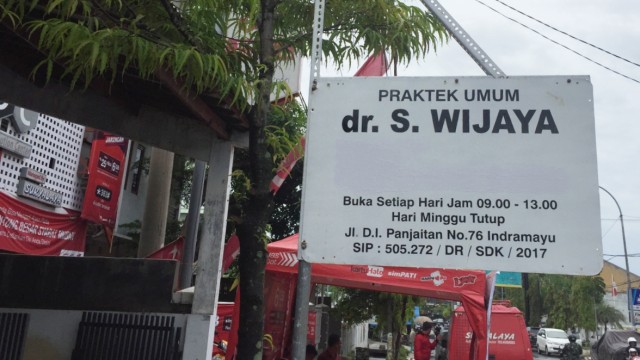 Praktik dr. Wijaya (Foto:  Rizki Baiquni Pratama/kumparan)
