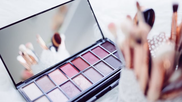 Eye shadow (Foto: Pexels)