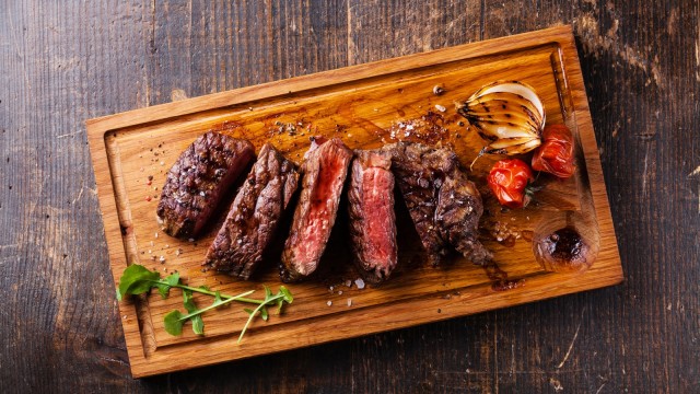 Ilustrasi sirloin steak  (Foto: Thinkstock)