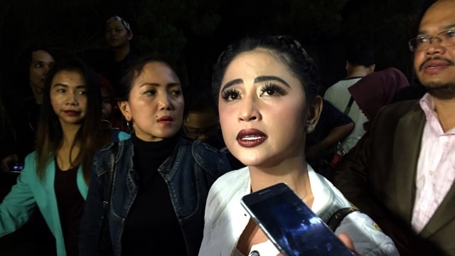 Dewi persik (Foto: Andre Josua/kumparan)
