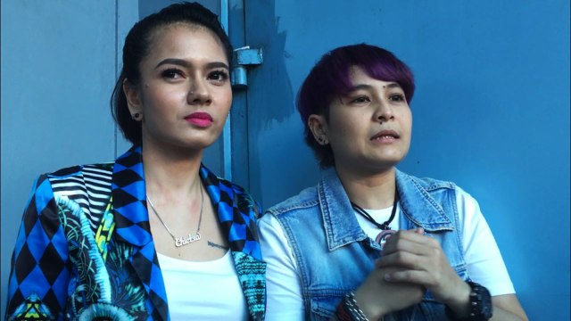 Black Champagne, Mitha dan Citra. (Foto: Maria Gabrielle Putrinda/kumparan)