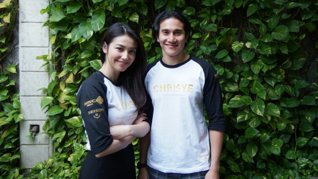 Film Chrisye, Velove Vexia dan Vino G Bastian (Foto: Cornelius Bintang/kumparan)