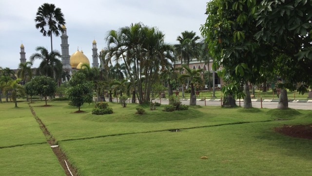 Masjid Kubah Emas, Depok (Foto: Abdul Latif/kumparan)