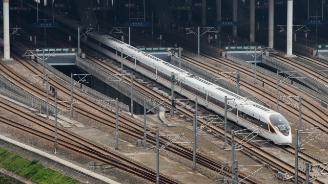 Kereta di China. (Foto: AFP/STR)