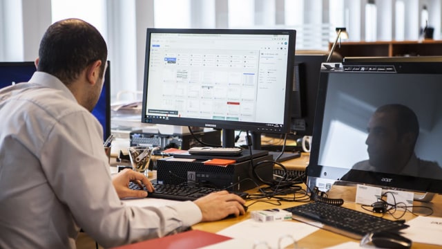 Sulitnya untuk mengambil 'cuti ayah'. (Foto: Pexels)