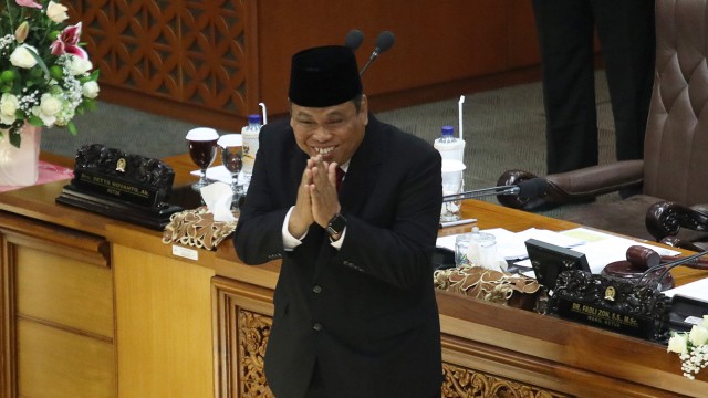 Pengesahan Ketua MK Arief Hidayat (Foto:  Fanny Kusumawardhani/kumparan)