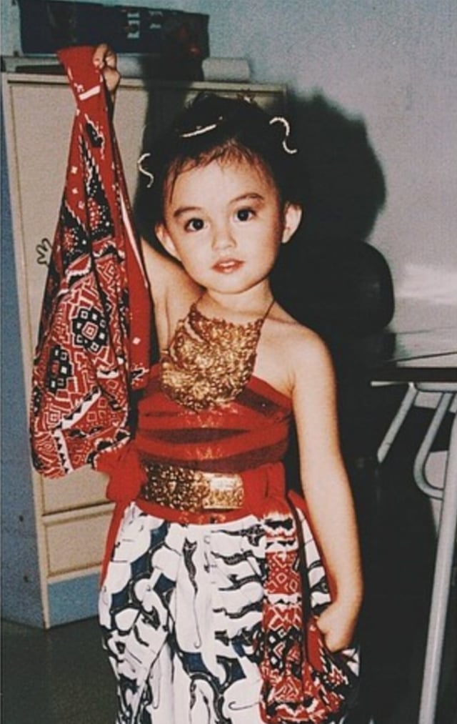 Foto kecil Agnez Mo. (Foto: Instagram/@agnezmo)