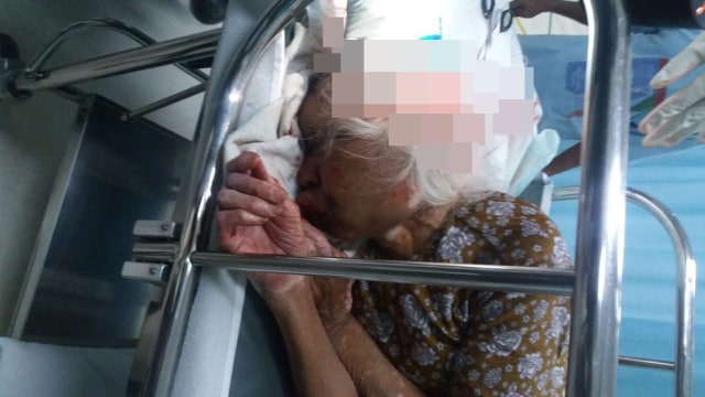 Kondisi nenek Sarpinah (Foto: Andreas Ricky Febrian/kumparan)