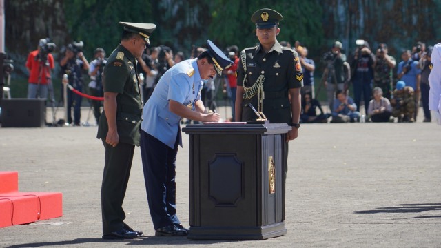 Sertijab Panglima TNI Hadi Tjahjanto di Mabes TNI (Foto:  Iqbal Firdaus/kumparan)