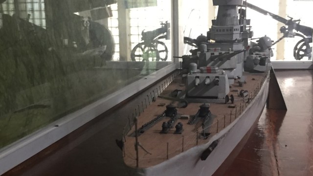 Alutsista TNI di Museum Satria Mandala (Foto: Andreas Ricky Febrian/kumparan)