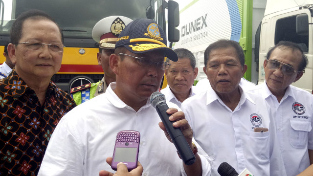 Dirjen Hubdat melakukan inpeksi keselamatan LLAJ (Foto: Ela Nurlaela/kumparan)