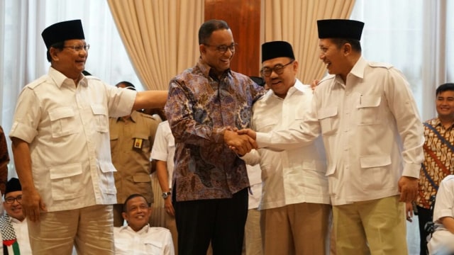 Anies di Kediaman Prabowo Subianto (Foto: Jamal Ramadhan/kumparan)
