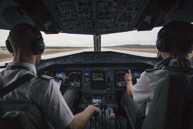 Perhatikan 6 Persyaratan Ini Sebelum Memutuskan Masuk Ke Sekolah Pilot! (3)