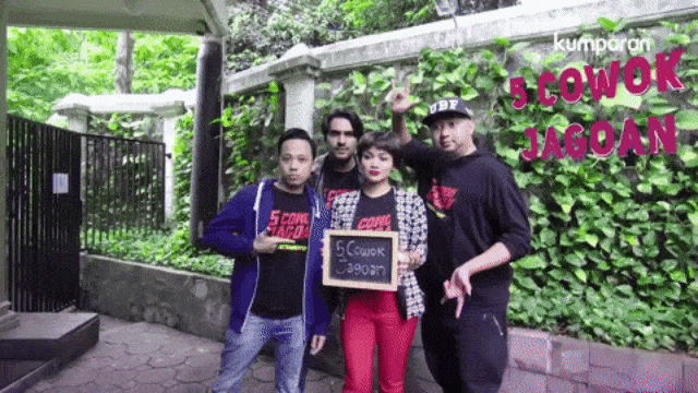 Para pemain '5 Cowok Jagoan' di kumparan (Foto: Cornelius Bintang/kumparan)