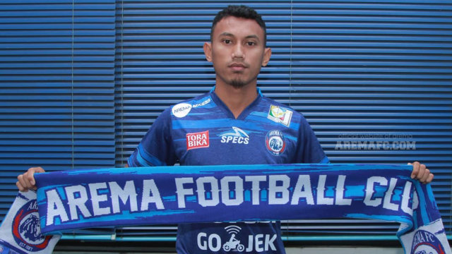 Rivaldy Bawuo  (Foto: Instagram/@aremafcofficial)