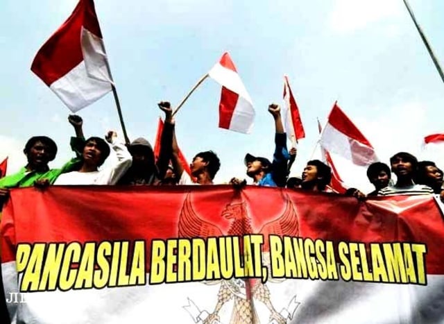 Terkuburnya Pancasila Secara Perlahan Di Pekarangan Sendiri