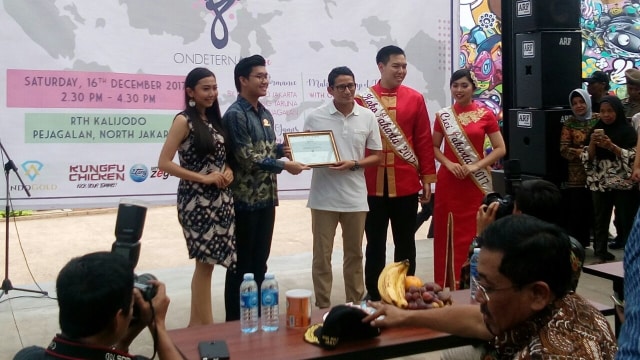 Sandiaga menghadiri acara Ondetral love Kalijodo (Foto: Paulina/kumparan)