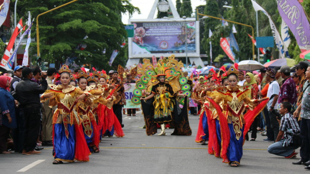 Karnaval Batik Blora Berlangsung Meriah