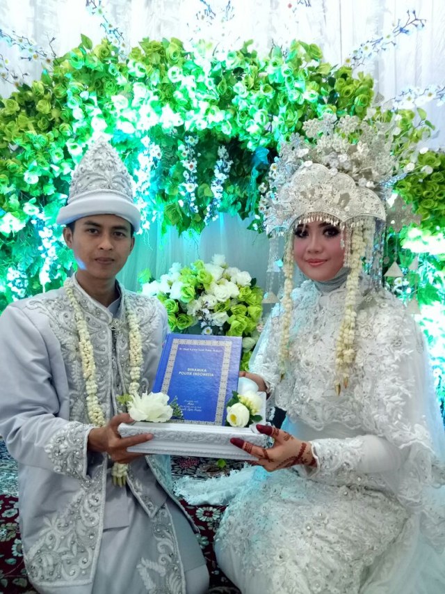 Pengamat Politik Ini Jadikan Buku Sebagai Mahar